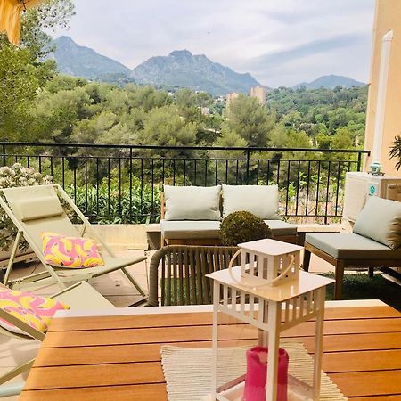 Mon Appart Avec Terrasse Et Piscine โรกบรูน-กัป-มาร์แต็ง ภายนอก รูปภาพ