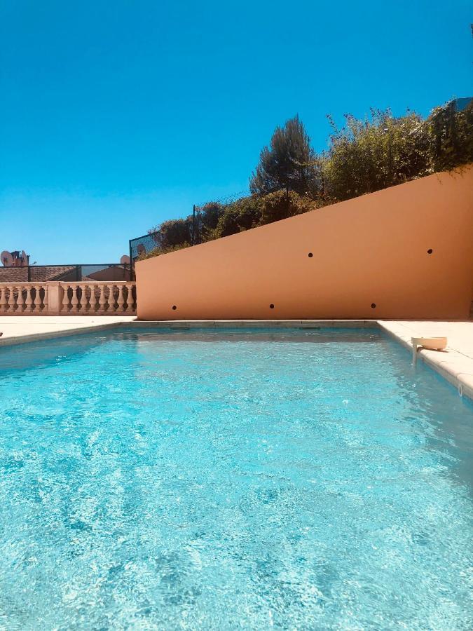 Mon Appart Avec Terrasse Et Piscine โรกบรูน-กัป-มาร์แต็ง ภายนอก รูปภาพ