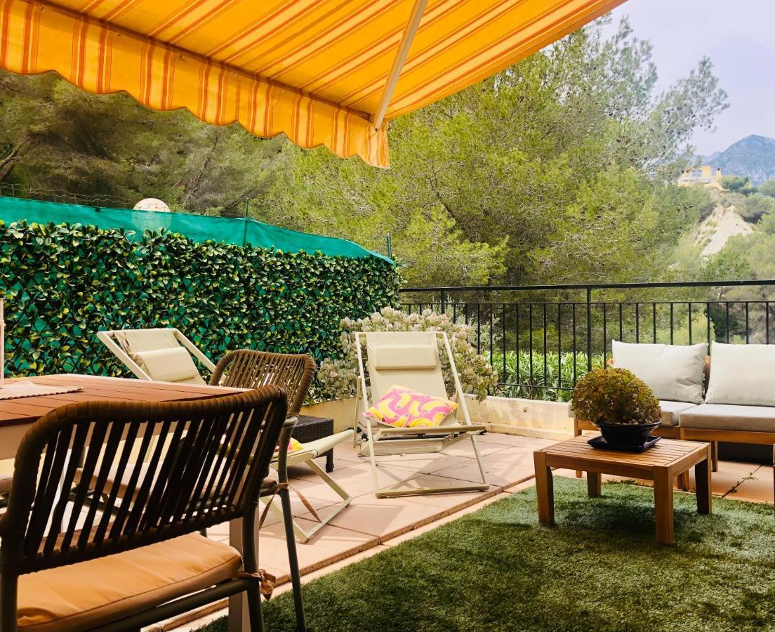Mon Appart Avec Terrasse Et Piscine โรกบรูน-กัป-มาร์แต็ง ภายนอก รูปภาพ